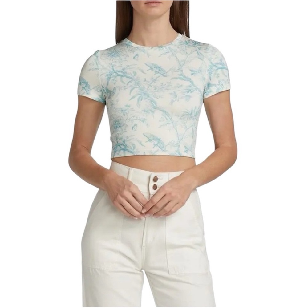 Alice + Olivia Cindy Printed Crop Tee in Antique Butterfly